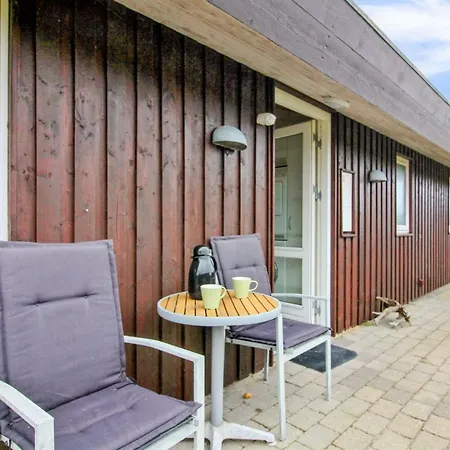 Holiday home Joris - 1-5km From The Sea In Nw Jutland By Interhome *